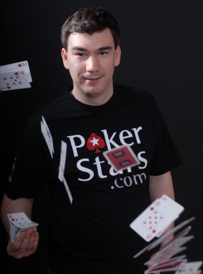 Денис "diatty" Щербаков - член Team PokerStars Online